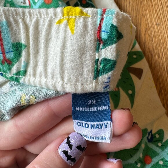 Old Navy Christmas Tree Pajama Shorts Women's Size 2X NWt - Picture 6 of 11